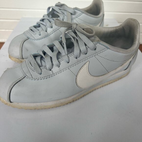 Nike Cortez - Picture 1 of 3